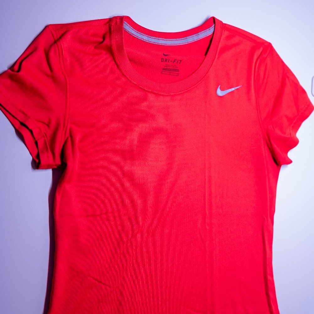 Nike Dri-FIT Women's Red Training T-Shirt